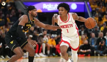 Rockets Shock Warriors