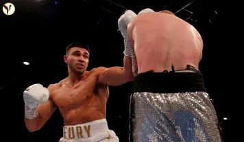 Fury Returns to Boxing with Knockout Win