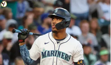 Mariners Steal 11-Inning Thriller Against Yankees; Rodriguez's Defense