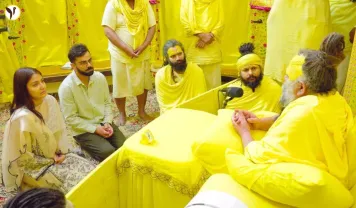 Kohli and Sharma Seek Spiritual Guidance After Test Retirement