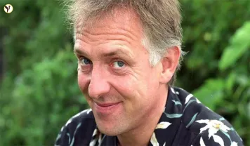 Droitwich Spa Honors Rik Mayall with Massive Comedy Fest