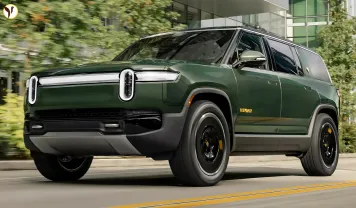 Rivian Recalls 28K R1T & R1S EVs Over Blinker Defect