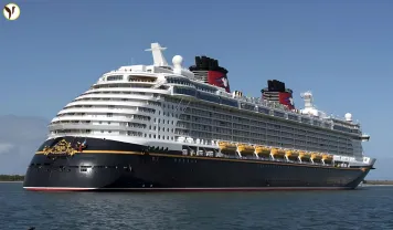 Disney Dream overboard