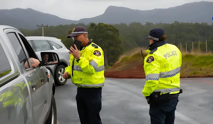 Tasmanian police officer Shot