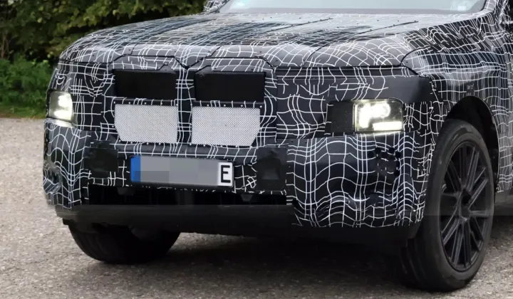 BMW iX7
