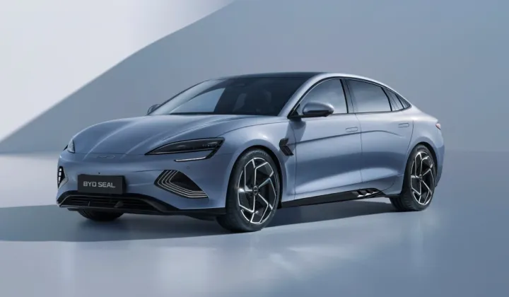 2025 BYD Atto 2