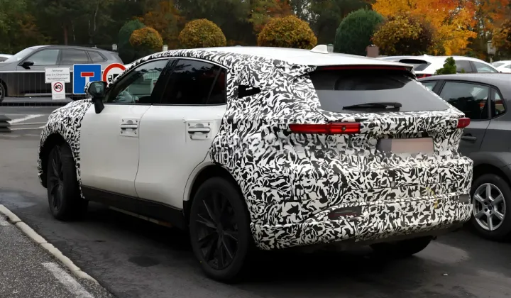 2027 Toyota Harrier