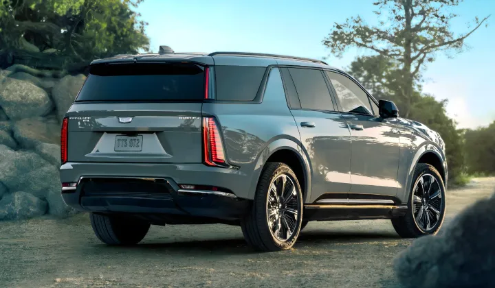 2028 Cadillac Escalade IQ