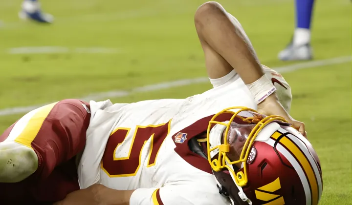 jayden daniels arm injury