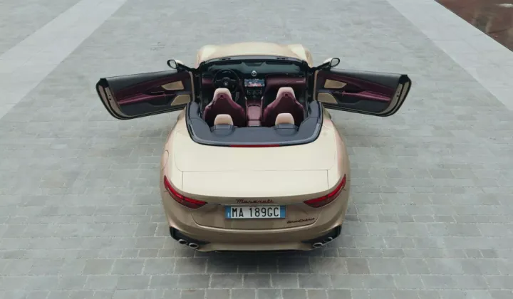 Maserati GranCabrio Meccanica Lirica – Oro Lirico