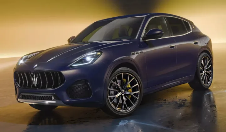 2026 Maserati Grecale Lumina Blu