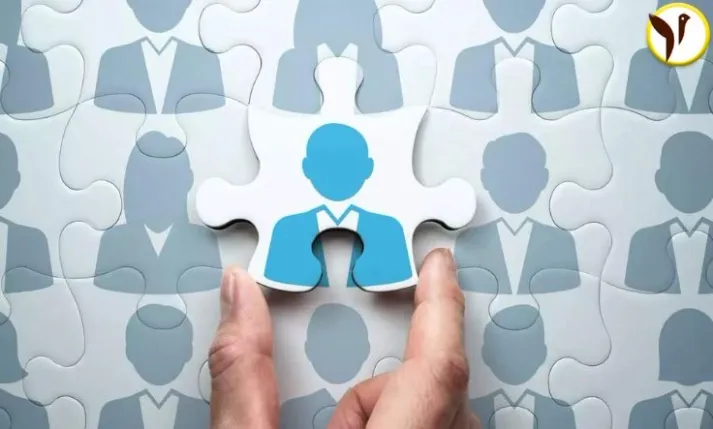 It hiring falls
