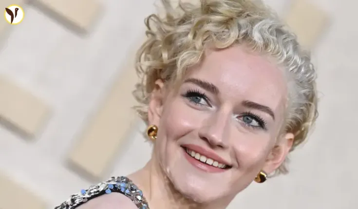 Julia Garner IS the Silver Surfer