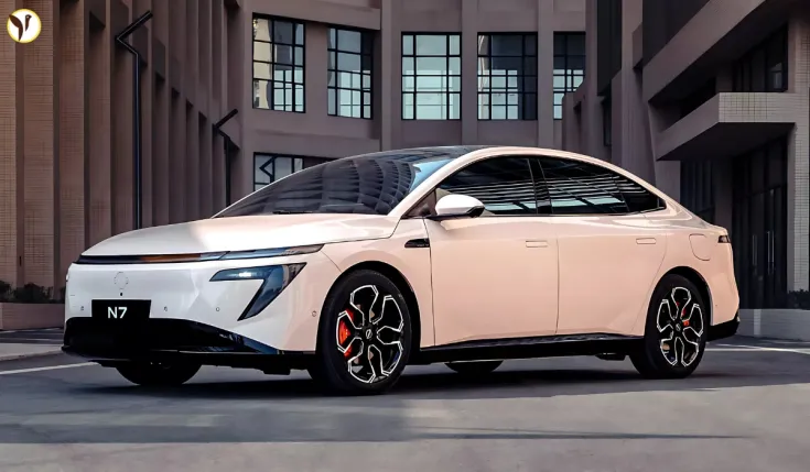  Nissan N7 EV