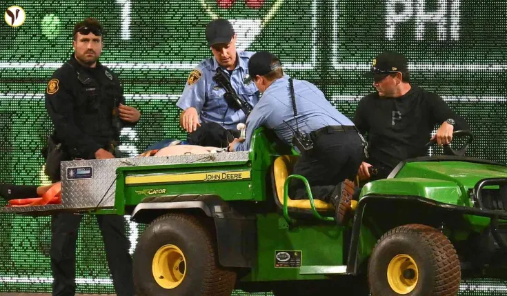 pirates fan falls