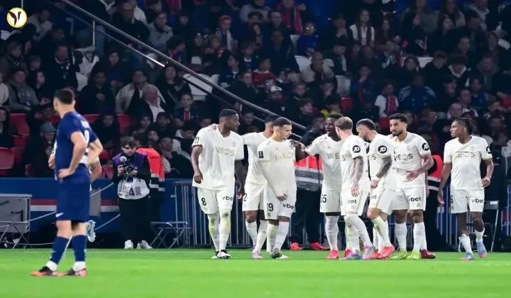 Nice Stuns PSG