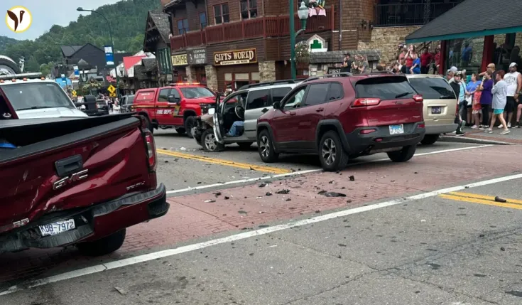 Gatlinburg Parkway Crash 2025