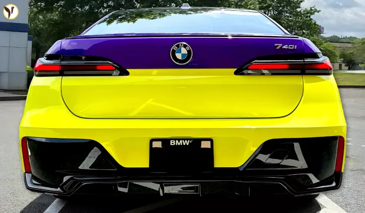 Is This the Worst Color Combo on a BMW Ever?